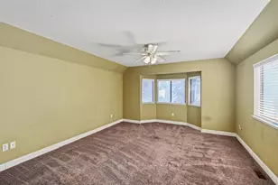433 Benjamin Pl, Manteca, CA 95337 - Photo 13