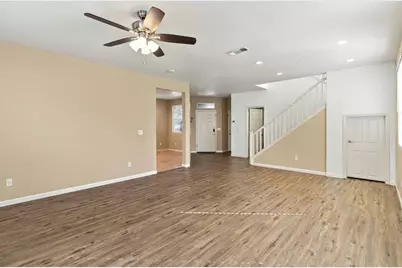 127 Dragonfly Circle, Sacramento, CA 95834 - Photo 7