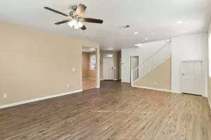127 Dragonfly Cir, Sacramento, CA 95834 - Photo 7