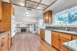 8559 Coral Crest Ct, Elk Grove, CA 95624 - Photo 11