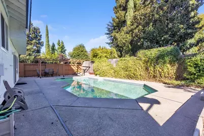8559 Coral Crest Court, Elk Grove, CA 95624 - Photo 33