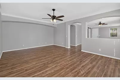 9236 Earl Fife Drive, Elk Grove, CA 95624 - Photo 17