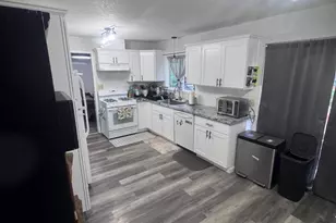 67 E McKenzie Ave, Stockton, CA 95204 - Photo 13