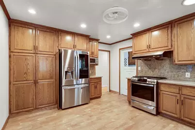 1116 Darnel Way, Sacramento, CA 95822 - Photo 3