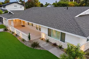 4881 N Fruit Ave, Fresno, CA 93705 - Photo 9