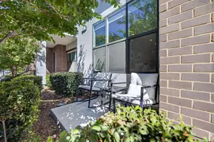 17 Fischbacher St, Sacramento, CA 95816 - Photo 45