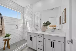 17 Fischbacher St, Sacramento, CA 95816 - Photo 29