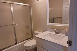 7409 Auburn Oaks Ct, Citrus Heights, CA 95621 - Photo 11