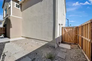 14545 Southpointe Dr, Folsom, CA 95630 - Photo 45