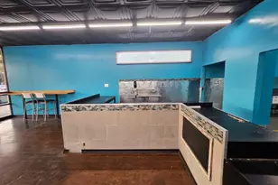 1114 N Main St, Manteca, CA 95336 - Photo 9