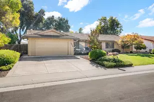 8956 Lansdowne Ct, Elk Grove, CA 95624 - Photo 61