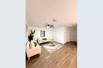 2421 E Scotts Avenue, Stockton, CA 95205 - Photo 7