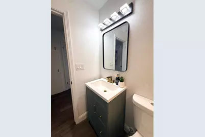 2421 E Scotts Avenue, Stockton, CA 95205 - Photo 23