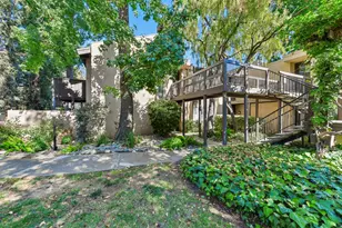 2201 Woodside Ln, Sacramento, CA 95825 - Photo 27