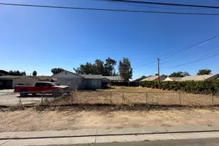 527 S Abbie St, Empire, CA 95319 - Photo 3