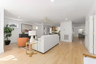 835 43rd St, Sacramento, CA 95819 - Photo 35