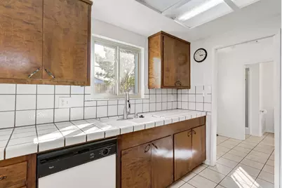2266 Craig Avenue, Sacramento, CA 95832 - Photo 15