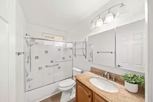 7019 Ursa Pkwy, Sacramento, CA 95823 - Photo 23