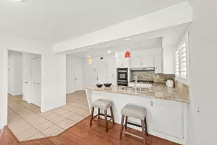 7019 Ursa Pkwy, Sacramento, CA 95823 - Photo 15