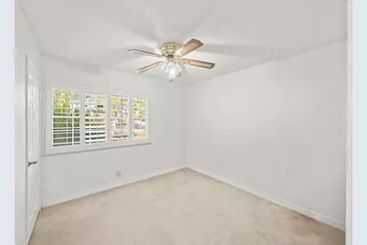 7019 Ursa Parkway, Sacramento, CA 95823 - Photo 21