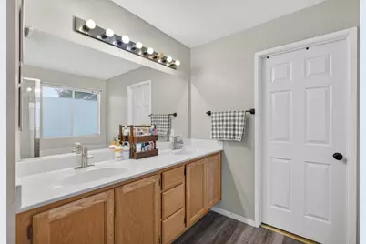 5420 Elk Hollow Court, Elk Grove, CA 95758 - Photo 41