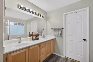 5420 Elk Hollow Ct, Elk Grove, CA 95758 - Photo 41
