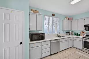 5420 Elk Hollow Ct, Elk Grove, CA 95758 - Photo 13