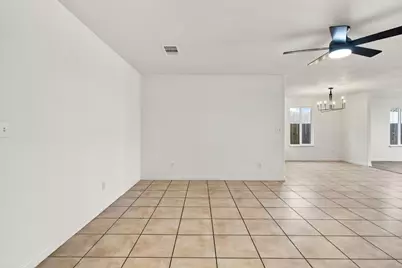 1581 Valerie Lane, Tracy, CA 95376 - Photo 9