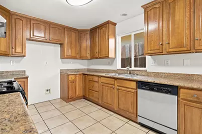 1581 Valerie Lane, Tracy, CA 95376 - Photo 15