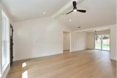 2520 Roslyn, Sacramento, CA 95821 - Photo 9