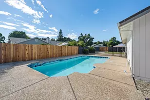 9801 Amenity Cir, Elk Grove, CA 95624 - Photo 31