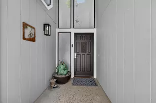 358 Rio Del Oro Ln, Sacramento, CA 95825 - Photo 5