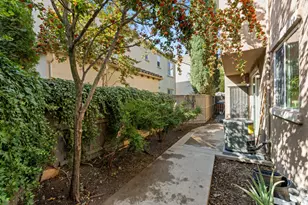 2348 Donner Pass Ave, Sacramento, CA 95835 - Photo 33