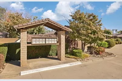 2401 W Elm Street, Lodi, CA 95242 - Photo 33