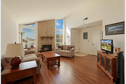 2401 W Elm Street, Lodi, CA 95242 - Photo 9