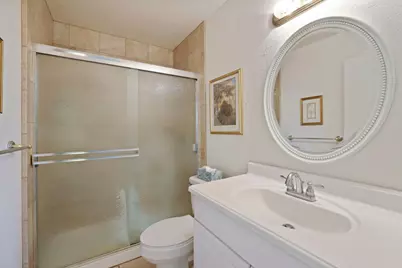 2401 W Elm Street, Lodi, CA 95242 - Photo 17