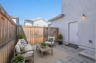 10431 Angsley Dr, Elk Grove, CA 95757 - Photo 39