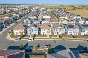 10431 Angsley Dr, Elk Grove, CA 95757 - Photo 43