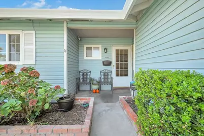 7001 Chandler Drive, Sacramento, CA 95828 - Photo 7