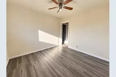 821 W Swift Avenue, Fresno, CA 93705 - Photo 15