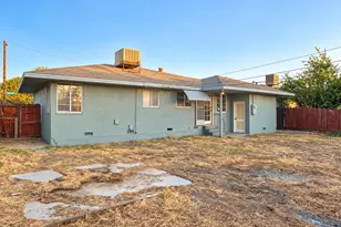 2545 N Millbrook Ave, Fresno, CA 93703 - Photo 25