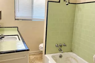 2545 N Millbrook Ave, Fresno, CA 93703 - Photo 17