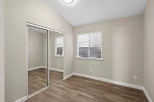 2305 Dinwiddie Way, Elk Grove, CA 95758 - Photo 31