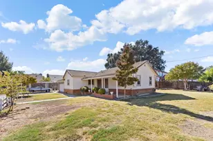 1346 E Gum Ave, Woodland, CA 95776 - Photo 33