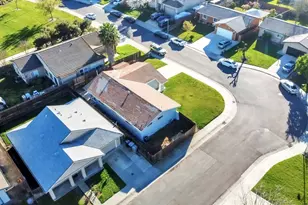 7517 Addison Way, Sacramento, CA 95822 - Photo 35