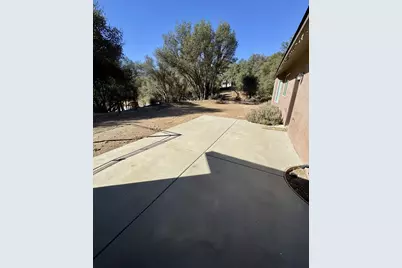 40796 Highway 49, Oakhurst, CA 93644 - Photo 23