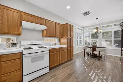9960 Prairie Dunes Way, Sacramento, CA 95829 - Photo 17
