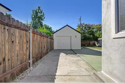 634 3rd Avenue, Sacramento, CA 95818 - Photo 31
