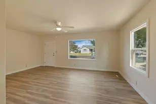 1954 Oxford Way, Stockton, CA 95204 - Photo 9