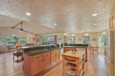 16580 E Highway 88, Lockeford, CA 95237 - Photo 11